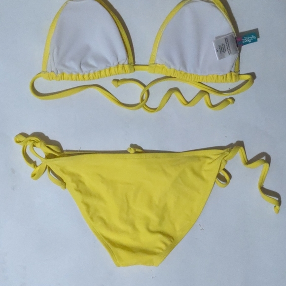 L Yellow Bikini 👙 Aqua Funky - Picture 5 of 8
